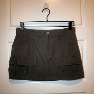Zara Dark Green Cargo Mini Skirt women's size Medium